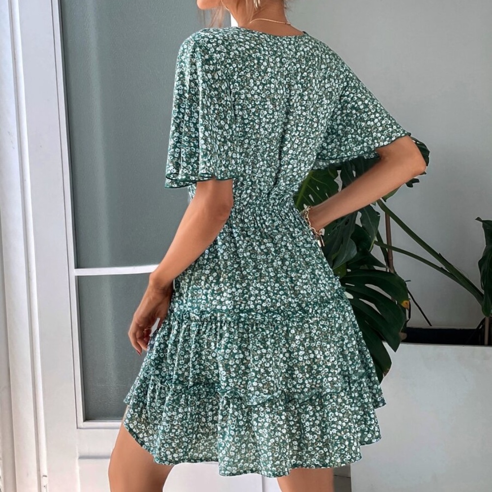 Boho Ditsy Floral Butterfly Sleeve Mini Dress - Picture 5 of 10